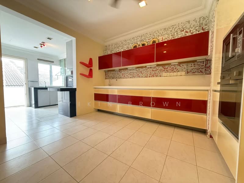 Rumah Teres 2.5 Tingkat untuk Dijual di Taman Tun Dr Ismail (Kuala Lumpur) - Syikin Brown - PropertyGuru.com.my