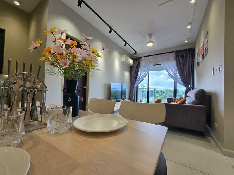 Condominium for Sale at Amberside @ Country Garden Danga Bay - Liang Yu Chin - Living Room - PropertyGuru.com.my