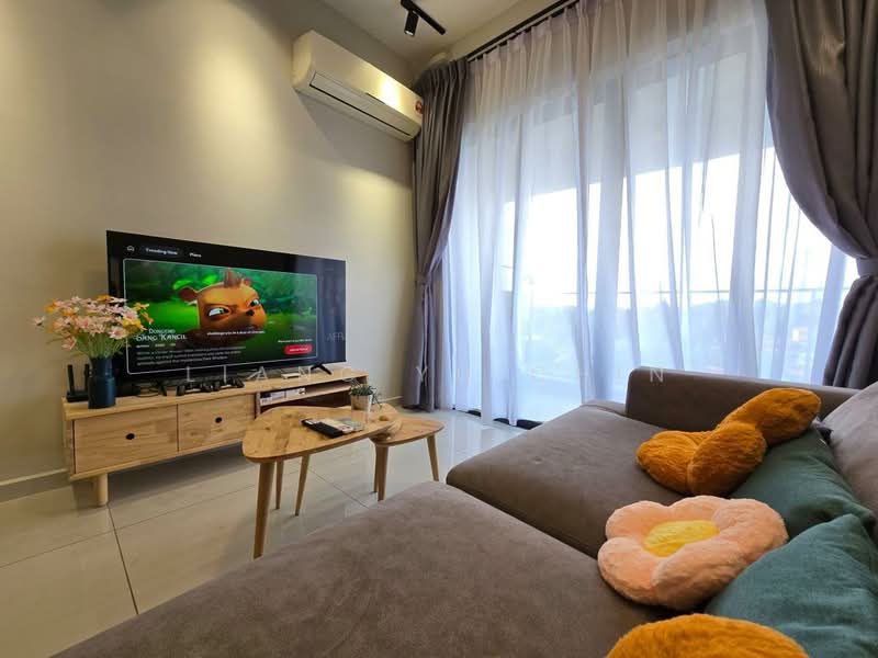 Condominium for Sale at Amberside @ Country Garden Danga Bay - Liang Yu Chin - Living Room - PropertyGuru.com.my