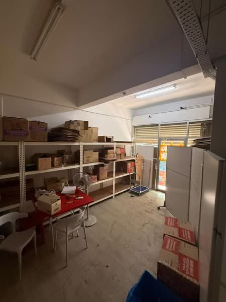 Kedai untuk Disewa di Bandar Menjalara (Kuala Lumpur) - Kemp Lee - Interior - PropertyGuru.com.my