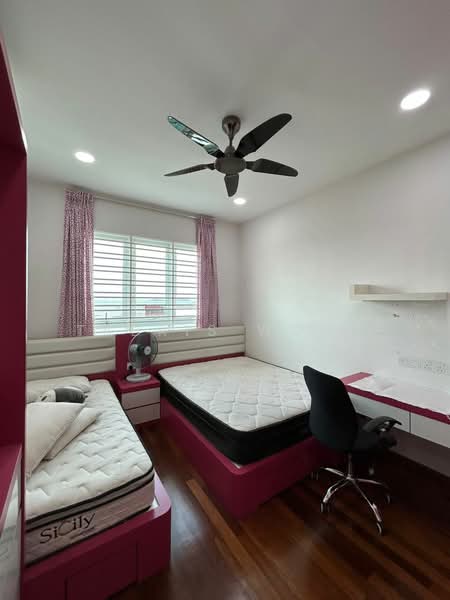Service Residence for Sale at Impiria Residensi Bukit Tinggi Klang - Tabris Wong - Bedroom - PropertyGuru.com.my