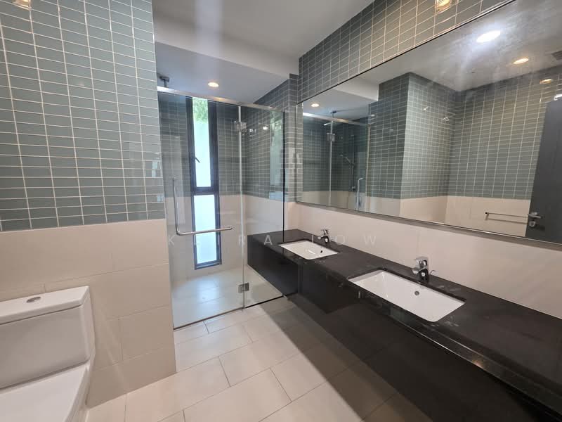 Rumah Teres untuk Disewa di Desa Parkcity (Kuala Lumpur) - Keira Low - Bathroom - PropertyGuru.com.my