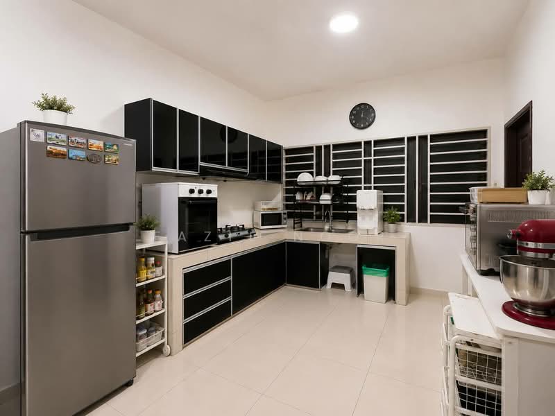 Condominium for Sale at Oasis 1 - Fazie Noor - Kitchen - PropertyGuru.com.my
