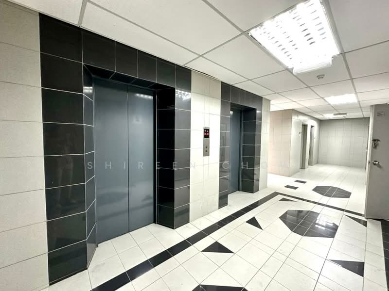 Kedai / Pejabat untuk Disewa di Klang (Selangor) - Shireen Chow - Corridor - PropertyGuru.com.my