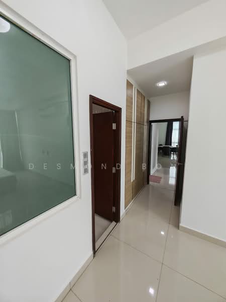 Service Residence for Rent at Paragon Residences @ Straits View - Desmond Bong - Corridor - PropertyGuru.com.my