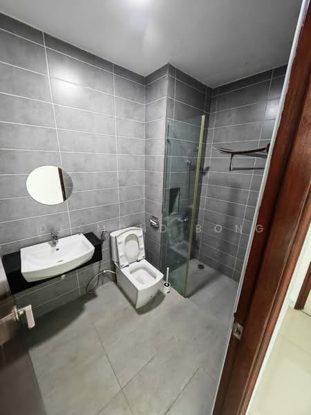Service Residence for Rent at Paragon Residences @ Straits View - Desmond Bong - Bathroom - PropertyGuru.com.my