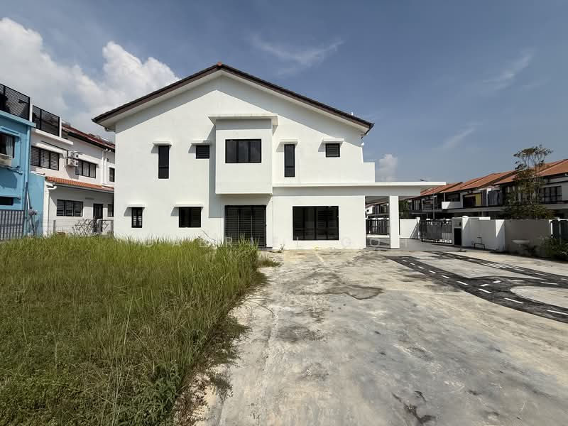 2-storey Terraced House for Sale in Setia Utama (Setia Alam) - GABRIEL GOH - Exterior - PropertyGuru.com.my