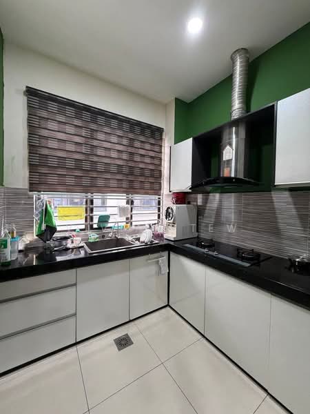 Rumah Teres 3 Tingkat untuk Dijual di Setia Utama (Setia Alam) - Vivian Tew - Kitchen - PropertyGuru.com.my