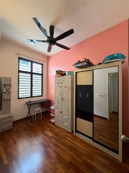 Rumah Teres 3 Tingkat untuk Dijual di Setia Utama (Setia Alam) - Vivian Tew - Bedroom - PropertyGuru.com.my