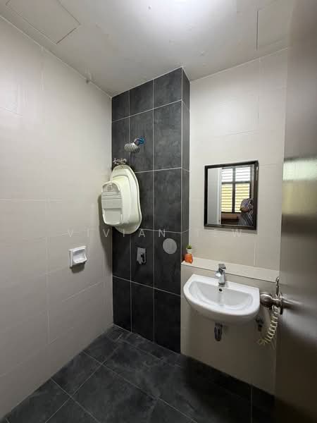 Rumah Teres 3 Tingkat untuk Dijual di Setia Utama (Setia Alam) - Vivian Tew - PropertyGuru.com.my