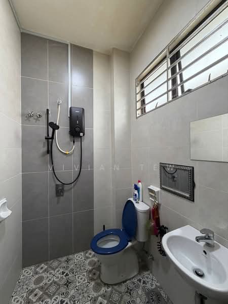 Rumah Teres 3 Tingkat untuk Dijual di Setia Utama (Setia Alam) - Vivian Tew - PropertyGuru.com.my