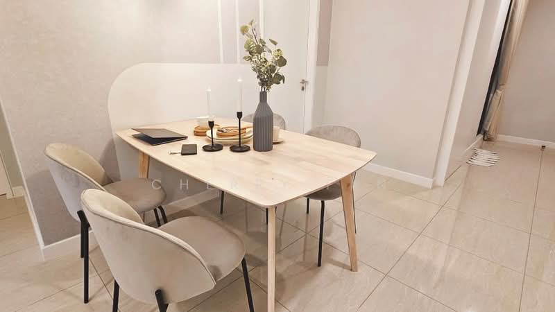 Service Residence for Rent at The Sentral Suites - Cherry Fan - Dining Room - PropertyGuru.com.my