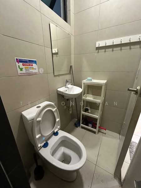 Servis Apartment untuk Disewa di H2O Residences - Teh Yong San - Bathroom - PropertyGuru.com.my