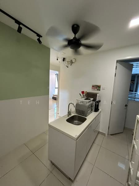 Servis Apartment untuk Disewa di H2O Residences - Teh Yong San - Kitchen - PropertyGuru.com.my