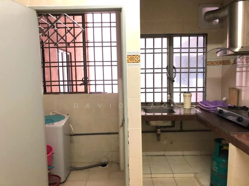 Kondominium untuk Disewa di Angkasa Condominiums - David Lao - Kitchen - PropertyGuru.com.my
