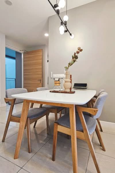 Service Residence for Rent at The Sentral Suites - Cherry Fan - Dining Room - PropertyGuru.com.my