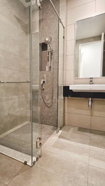 Service Residence for Rent at The Sentral Suites - Cherry Fan - Bathroom - PropertyGuru.com.my