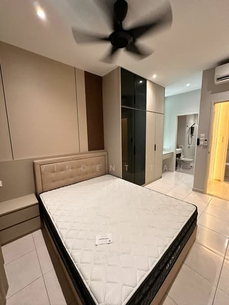 Kondominium untuk Disewa di Ideal Residency - Vincent Tan - Bedroom - PropertyGuru.com.my