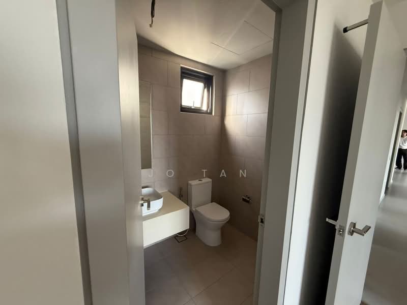 Service Residence for Rent at Melawati : Park One - Jo Tan - PropertyGuru.com.my