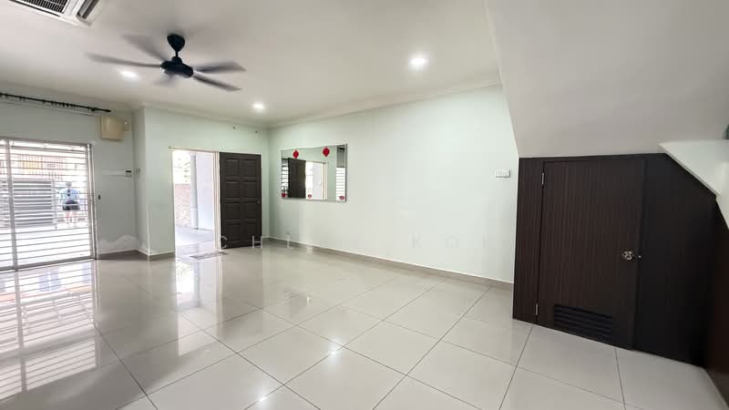 2-storey Terraced House for Sale in Taman Sri Putra Mas (Sungai Buloh) - Chloe Kok - PropertyGuru.com.my