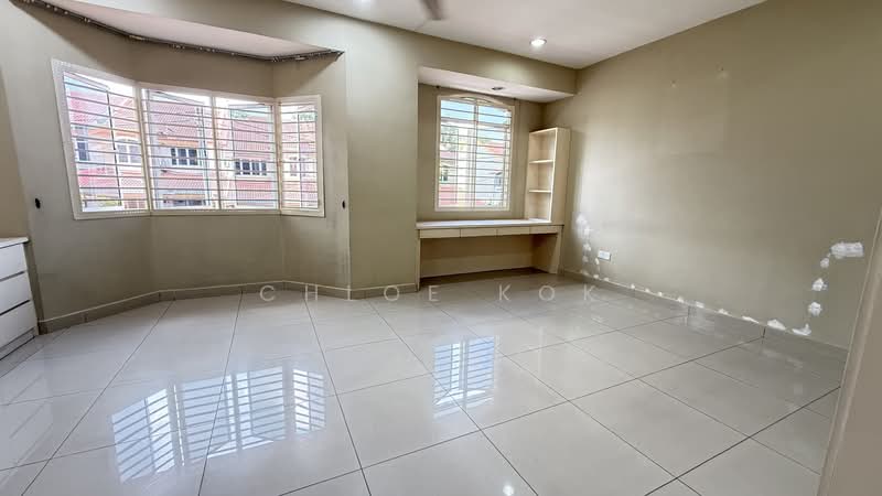 2-storey Terraced House for Sale in Taman Sri Putra Mas (Sungai Buloh) - Chloe Kok - PropertyGuru.com.my