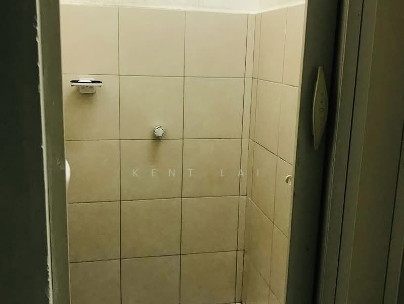 Kondominium untuk Dijual di Ara Green - Kent Lai - Bathroom - PropertyGuru.com.my