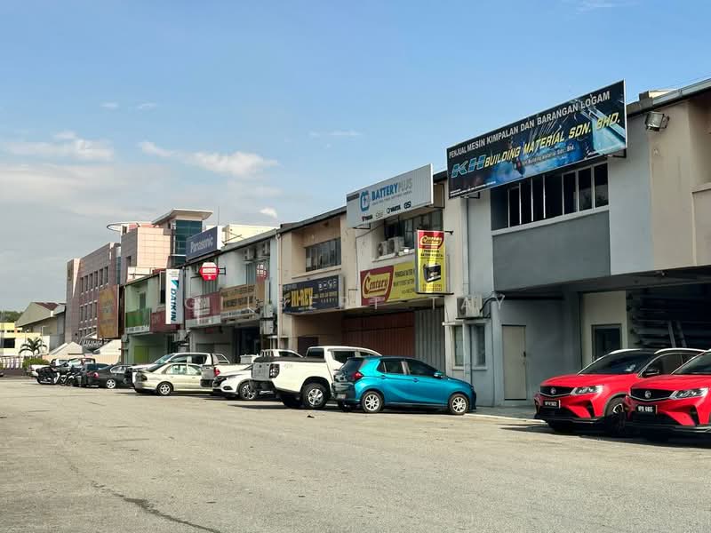 Kilang untuk Disewa di Taman Perindustrian Puchong Utama (Puchong) - Gilbert Tay - Exterior - PropertyGuru.com.my