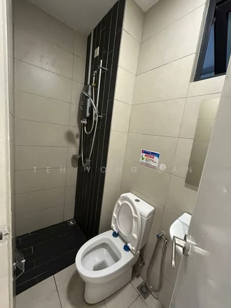 Servis Apartment untuk Disewa di H2O Residences - Teh Yong San - Bathroom - PropertyGuru.com.my
