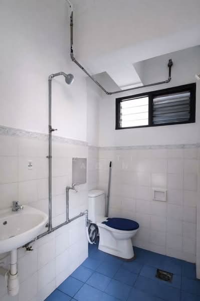 Apartment for Sale at Tasik Heights Apartment - Izzati Radin - Bathroom - PropertyGuru.com.my