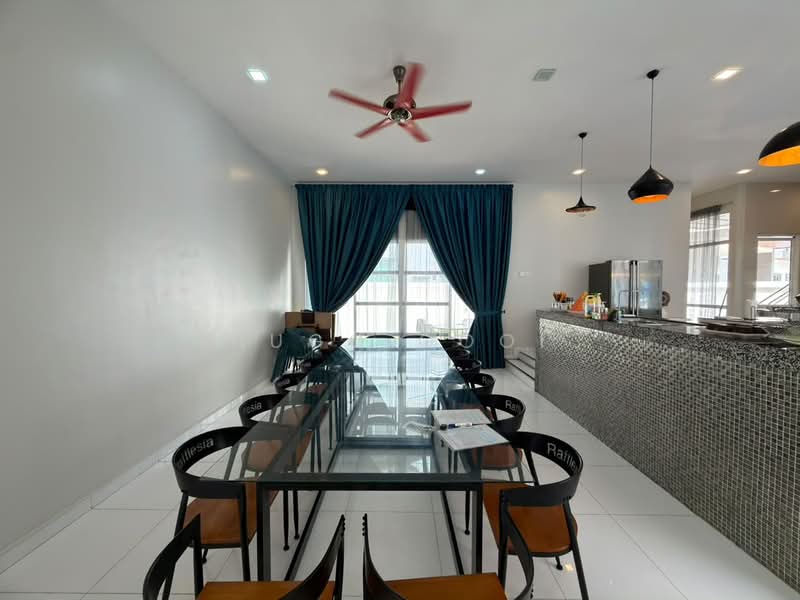 Rumah Banglo untuk Disewa di Bentong (Pahang) - Hugo Gooi - Dining Room - PropertyGuru.com.my