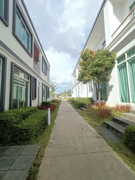 Rumah Teres 2 Tingkat untuk Dijual di Eco Majestic (Semenyih) - JX Chong - Exterior - PropertyGuru.com.my