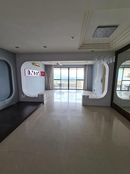 Kondominium untuk Dijual di Scotland Villa - Matthew Png - Living Room - PropertyGuru.com.my