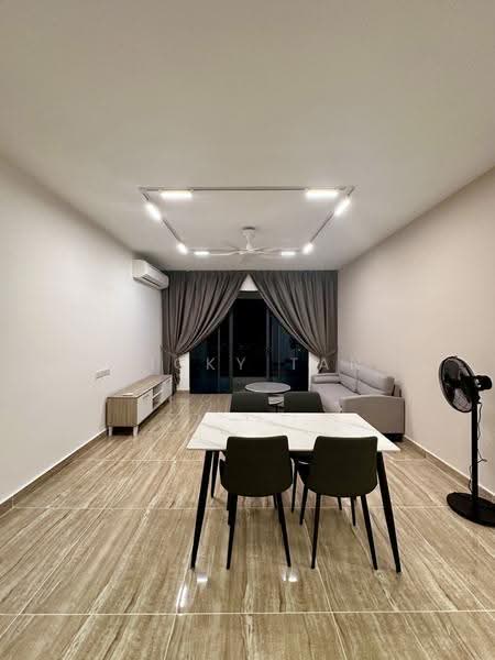 Kediaman Servis untuk Dijual di Aradia Residence @ Lake City KL North - Vicky Tan - Living Room - PropertyGuru.com.my