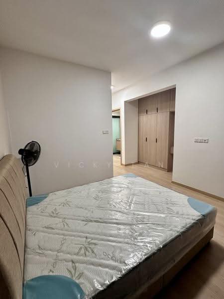 Kediaman Servis untuk Dijual di Aradia Residence @ Lake City KL North - Vicky Tan - Bedroom - PropertyGuru.com.my
