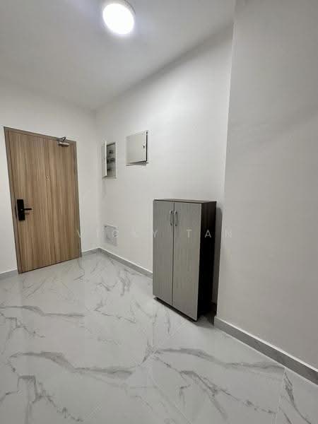Kediaman Servis untuk Dijual di Aradia Residence @ Lake City KL North - Vicky Tan - Entrance - PropertyGuru.com.my