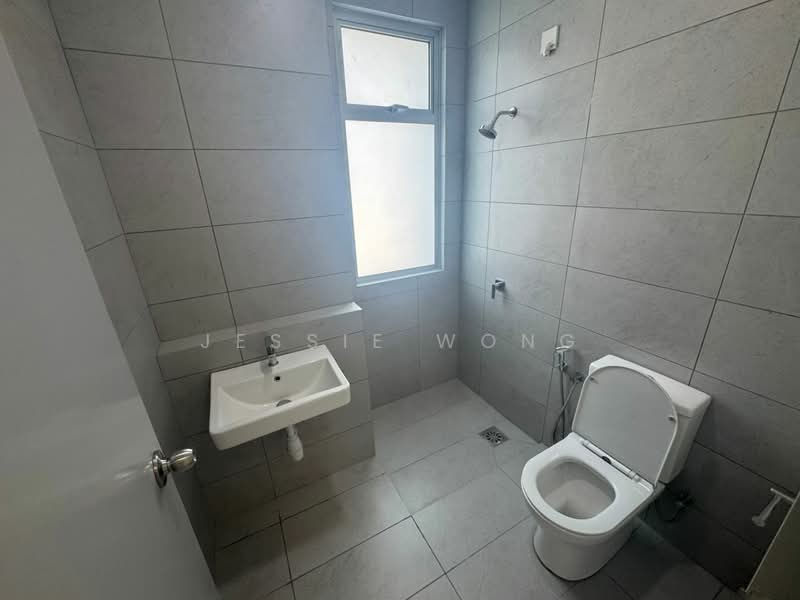 2-storey Terraced House for Sale in Bandar Gamuda Gardens (Rawang) - Jessie Wong - Bathroom - PropertyGuru.com.my