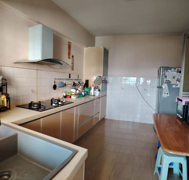 Condominium for Sale at Kiara Park - Zubaidah Kadir - Kitchen - PropertyGuru.com.my