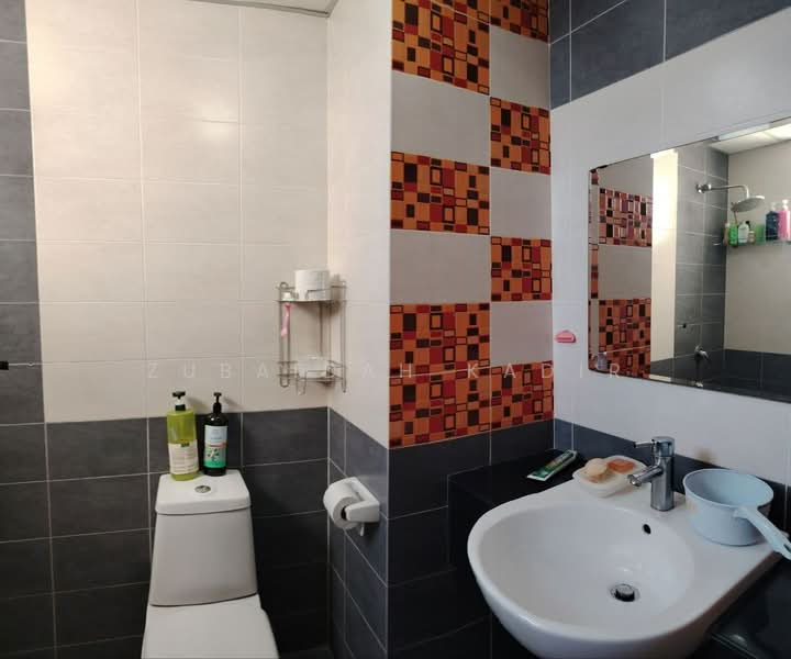 Condominium for Sale at Kiara Park - Zubaidah Kadir - Bathroom - PropertyGuru.com.my
