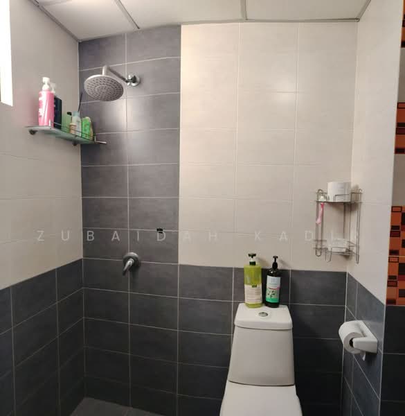 Condominium for Sale at Kiara Park - Zubaidah Kadir - Bathroom - PropertyGuru.com.my