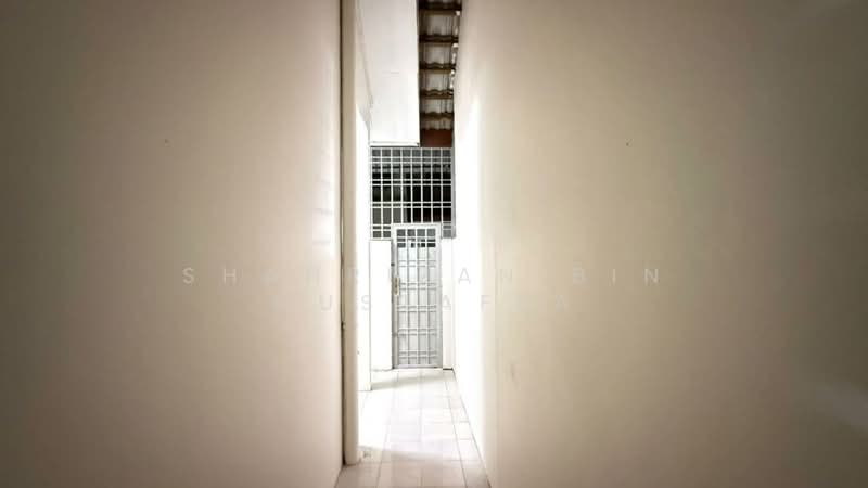 Rumah Teres 1 Tingkat untuk Dijual di Taman Puteri Wangsa (Ulu Tiram) - Shahrizan Bin Mustaffa - Corridor - PropertyGuru.com.my