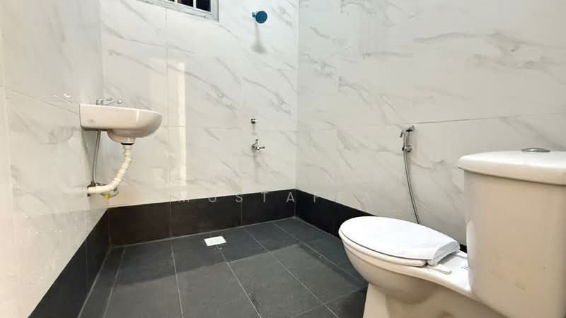 Rumah Teres 1 Tingkat untuk Dijual di Taman Puteri Wangsa (Ulu Tiram) - Shahrizan Bin Mustaffa - Bathroom - PropertyGuru.com.my
