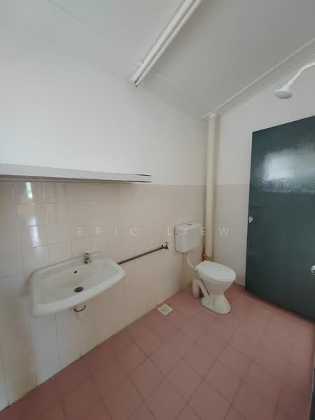 2-storey Terraced House for Rent in Bandar Mahkota Cheras (Cheras) - Eric Liew - Bathroom - PropertyGuru.com.my