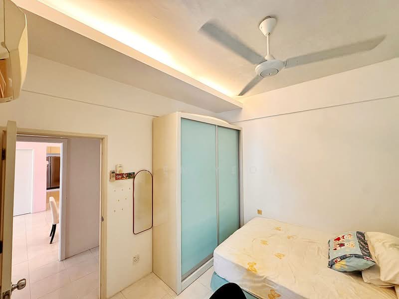 Kondominium untuk Dijual di Bayswater Resort Condominium - Allen Yeoh - Bedroom - PropertyGuru.com.my
