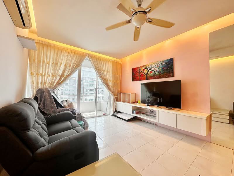 Kondominium untuk Dijual di Bayswater Resort Condominium - Allen Yeoh - Living Room - PropertyGuru.com.my