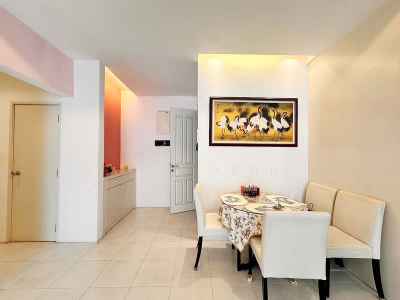 Kondominium untuk Dijual di Bayswater Resort Condominium - Allen Yeoh - Dining Room - PropertyGuru.com.my