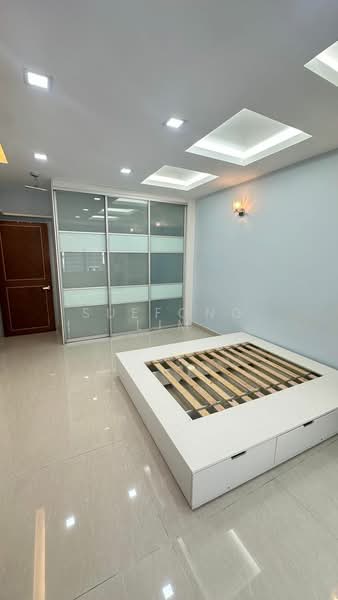 Servis Apartment untuk Disewa di Koi Kinrara - Suefong Lim - Bedroom - PropertyGuru.com.my