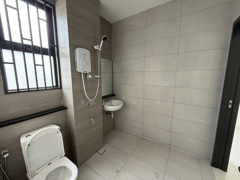 2-storey Terraced House for Sale in Elmina (Shah Alam) - Jessie Wong - Bathroom - PropertyGuru.com.my