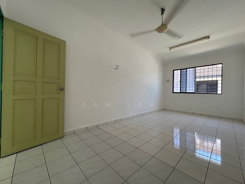 Semi-Detached House for Sale in Taman Sinfar (Ipoh) - Sam Lam - PropertyGuru.com.my