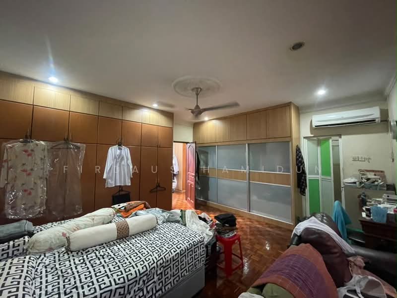 2-storey Terraced House for Sale in Seksyen 4 (Shah Alam) - Firdaus Hamidun - PropertyGuru.com.my