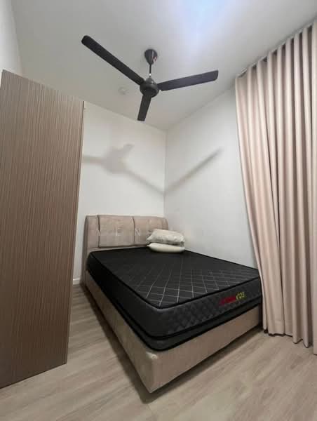 Condominium for Rent at Sanderling Lakefront - Yen Lim - Bedroom - PropertyGuru.com.my